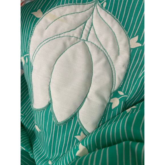 American Vintage- Day Dress- dark Mint Green- Size Tulips- some staining small - Picture 5 of 5